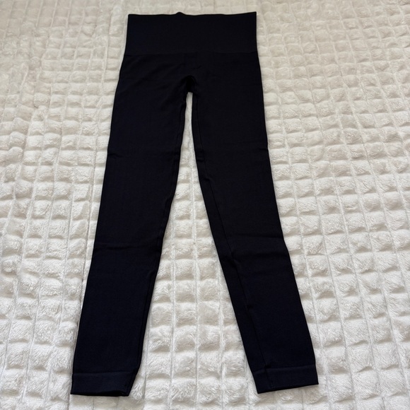 Spanx Medium LOT of Three Look At Me Now Seamless Leggings ~ Slimming Comfort - Picture 4 of 9